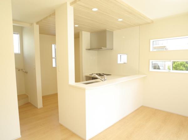 小平市小川町２丁目の新築一戸建