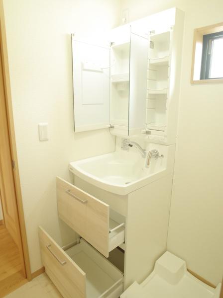 小平市上水新町３丁目の新築一戸建