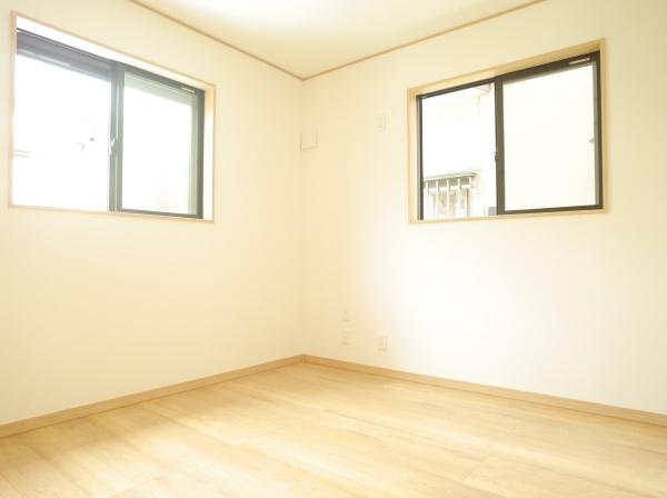 小平市上水新町３丁目の新築一戸建