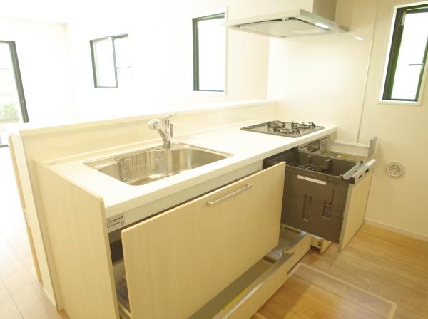 小平市仲町の新築一戸建