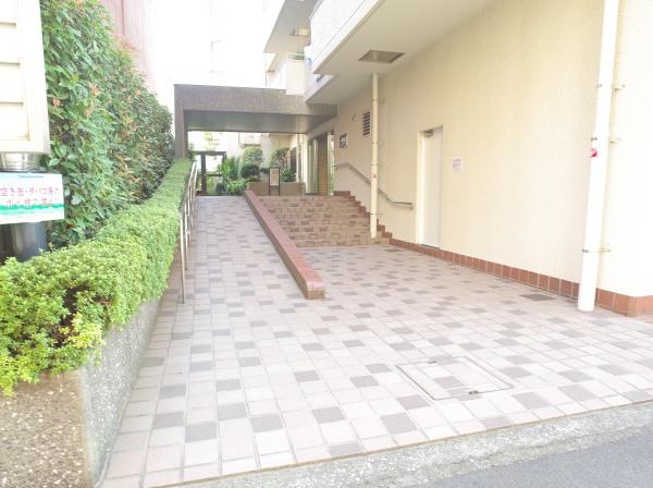 一橋学園ガーデニア
