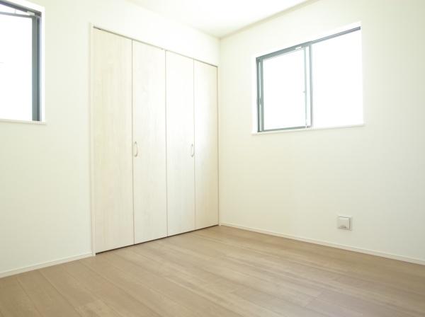 小平市仲町の新築一戸建