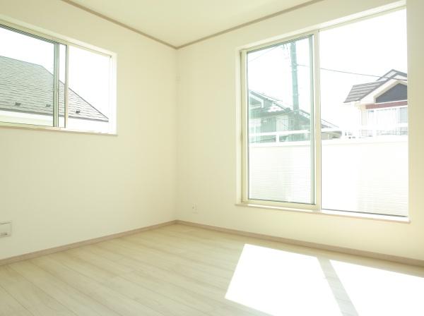 小平市小川西町５丁目の新築一戸建