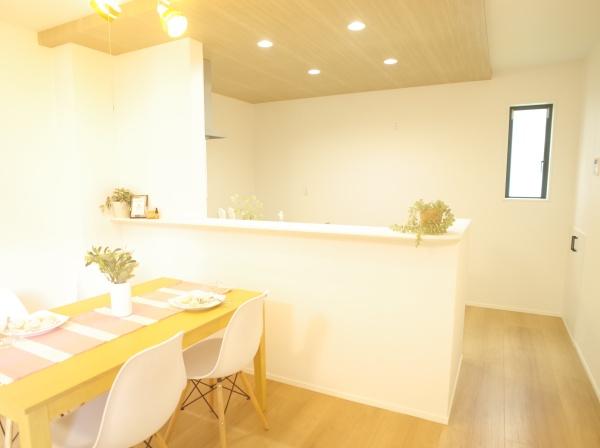 小平市学園東町の新築一戸建