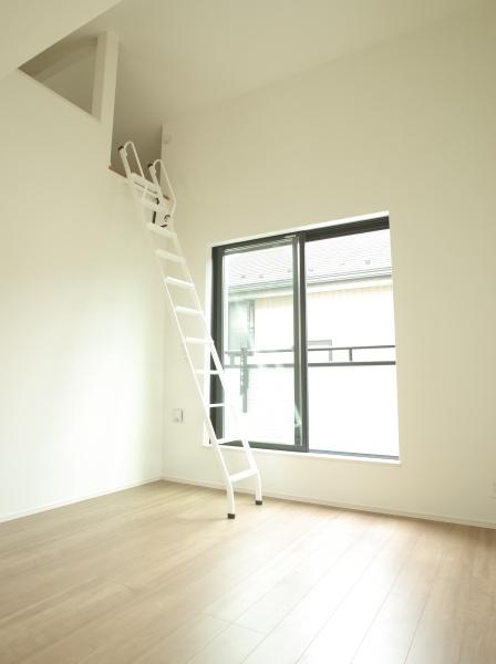 小平市栄町３丁目の新築一戸建