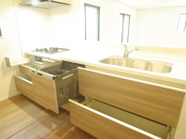 小平市栄町３丁目の新築一戸建