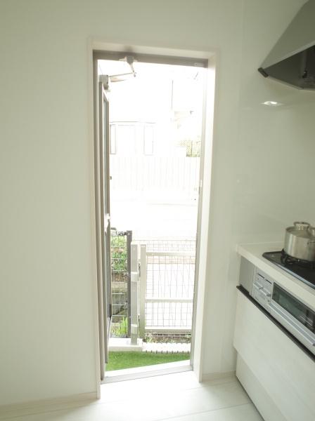 小平市美園町３丁目の新築一戸建