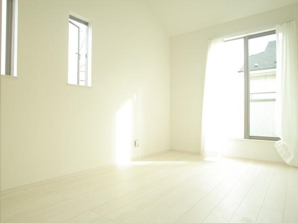 小平市美園町３丁目の新築一戸建