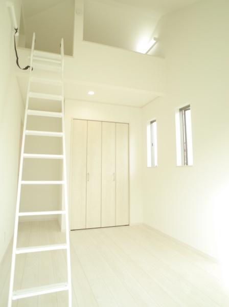 小平市美園町３丁目の新築一戸建