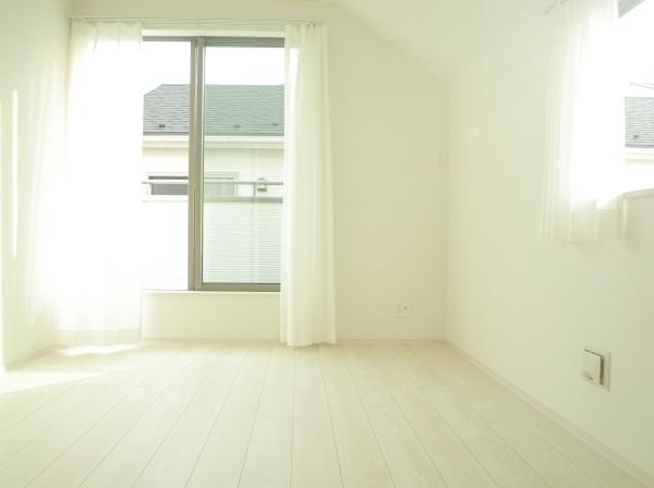 小平市美園町３丁目の新築一戸建