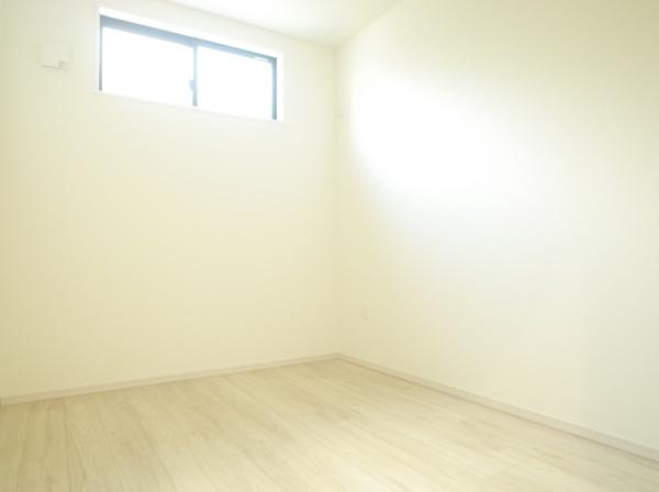 小平市小川東町の新築一戸建