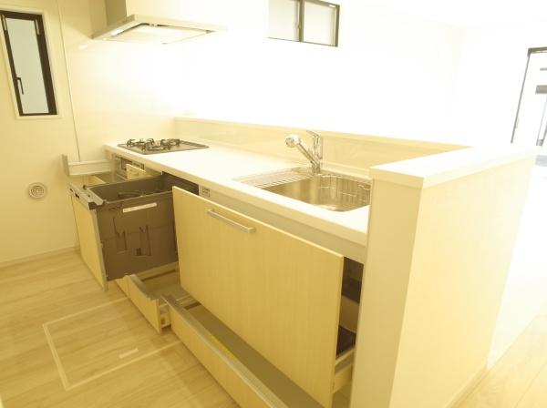 小平市小川東町の新築一戸建