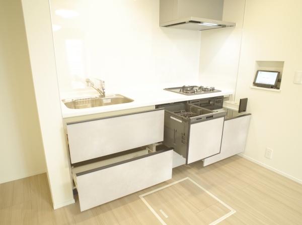 小平市仲町の新築一戸建