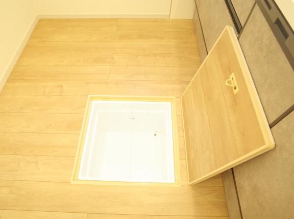 小平市仲町の新築一戸建
