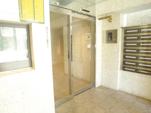 ウイングヒルズ一橋学園　南西角部屋！