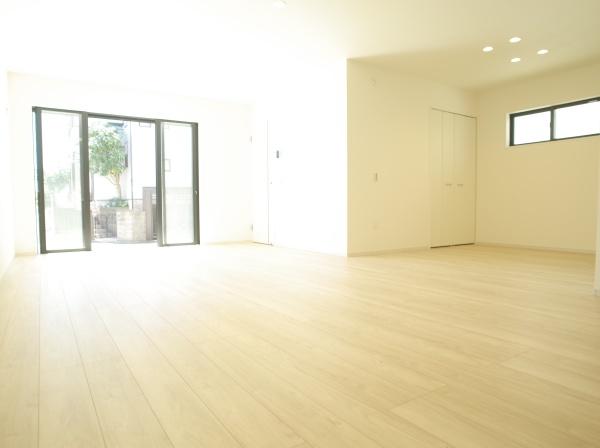 小平市小川西町５丁目の新築一戸建