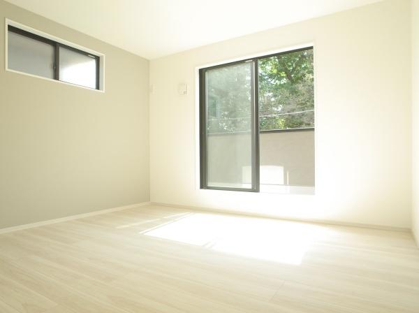 小平市小川町１丁目の新築一戸建