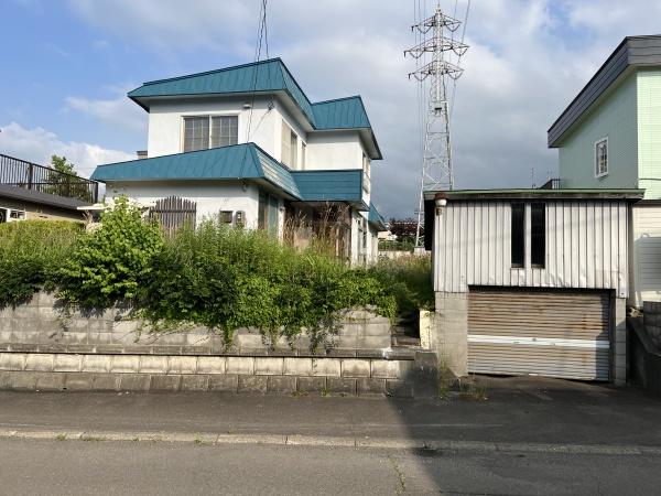 札幌市清田区里塚三条２丁目の中古一戸建