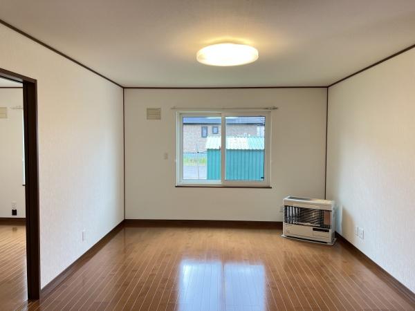 千歳市信濃２丁目の中古一戸建