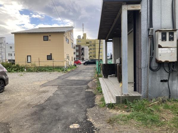 恵庭市栄恵町３階建店舗
