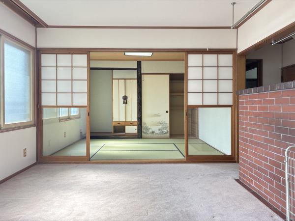 青葉6丁目3階建戸建