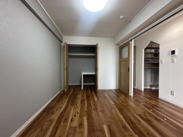 松屋ビル　４階４０６号室