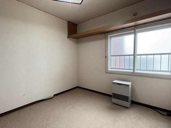 サーム朝里　２階　２０１号室