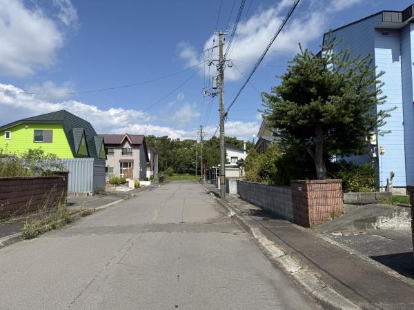 若草４丁目　建築条件無し　解体更地渡し相談可