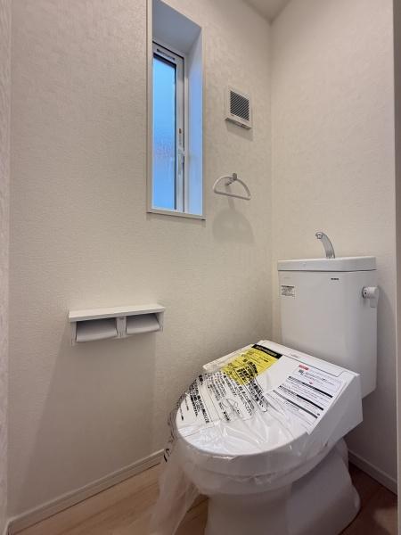 信濃４丁目　２号棟　新築戸建