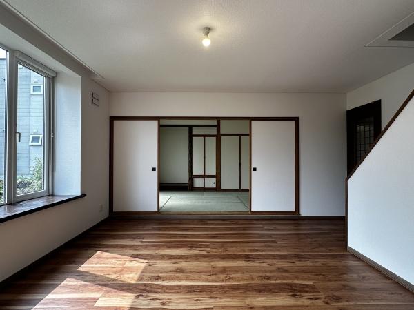 桂木４丁目　平屋風木造２階建