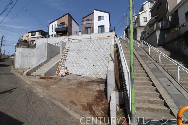 座間市入谷東４丁目の中古一戸建て