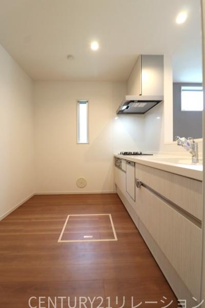 綾瀬市上土棚中２丁目の中古一戸建て