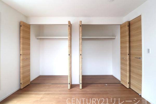 綾瀬市上土棚中２丁目の中古一戸建て