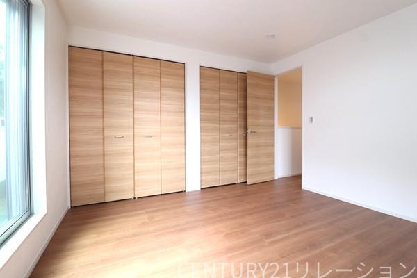 綾瀬市上土棚中２丁目の中古一戸建て