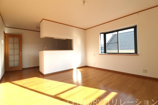 厚木市鳶尾５丁目の中古一戸建て