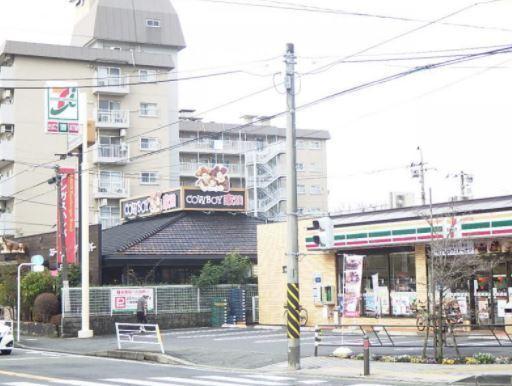 ノーブルビッグヴァン南林間(セブンイレブン大和西鶴間店)