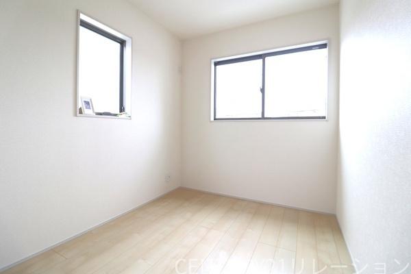 綾瀬市小園南２丁目　新築分譲１号棟