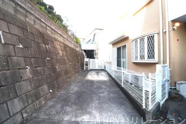 海老名市国分北１丁目　中古一戸建て