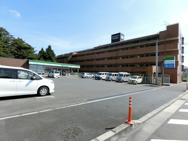 コスモ相模原スカイエッセ(ファミリーマート中央林間西六丁目)