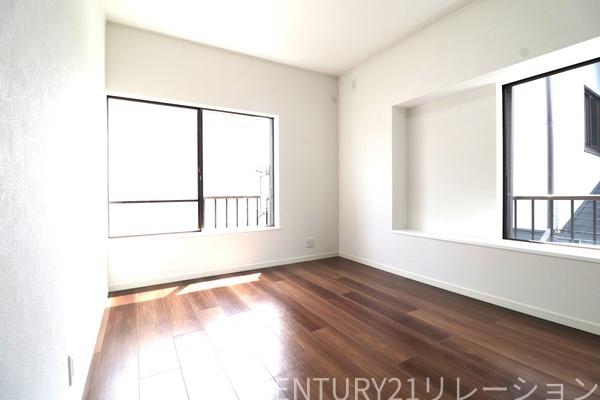 座間市ひばりが丘１丁目の中古一戸建て