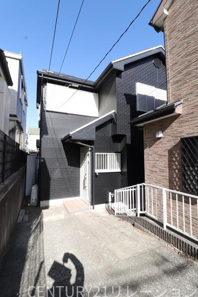 厚木市下依知１丁目　中古一戸建て