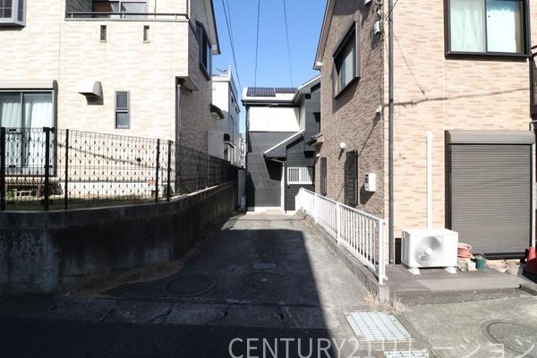 厚木市下依知１丁目の中古一戸建て
