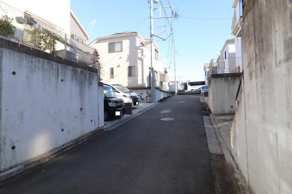 座間市入谷西４丁目の中古一戸建て