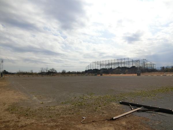 厚木市中依知の土地(道満スポーツ広場)