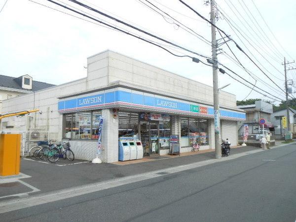 エステ・スクエアさがみ野ウエストガーデン(セブンイレブン座間ひばりが丘4丁目店)