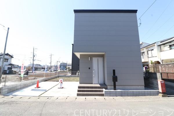 厚木市妻田北２丁目　新築一戸建て