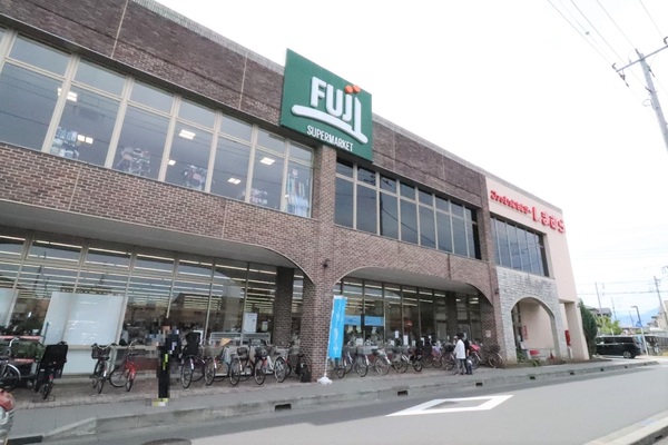 高座郡寒川町大曲3丁目の土地(Fuji大曲店)