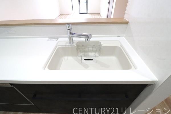 座間市東原2丁目の新築一戸建(キッチン)