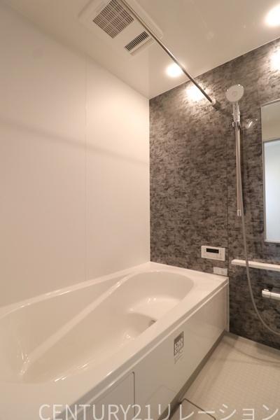 座間市東原2丁目の新築一戸建(バス)