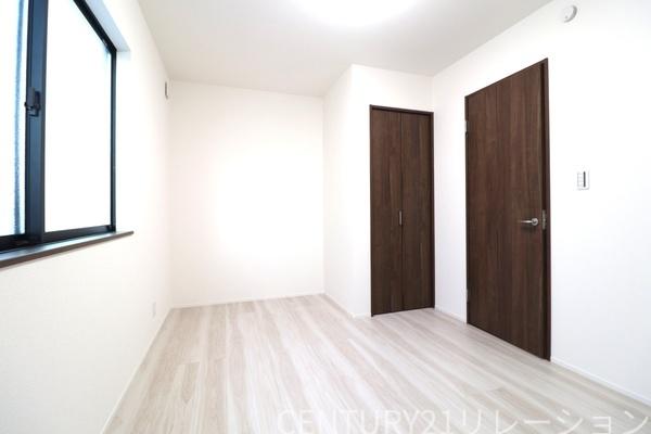 座間市東原２丁目の新築一戸建